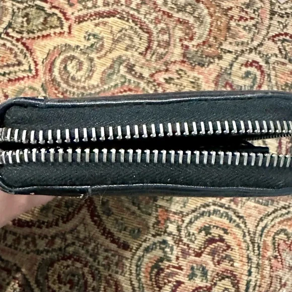 Dooney & Bourke Black Pebbled Leather Wallet - Picture 3 of 8